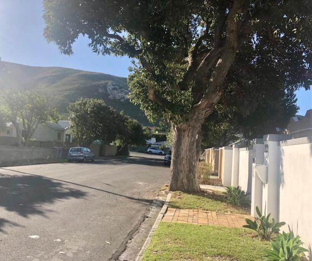 The Lily House Hotel Hermanus Exterior foto